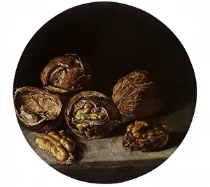 Nuts: Walnuts