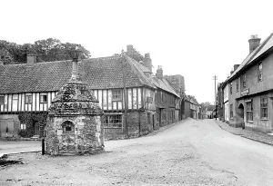 Walsingham: Walsingham, the Old Pump 1922