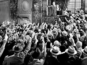 Cummings: Walter Huston - Constance Cummings - Celebrity