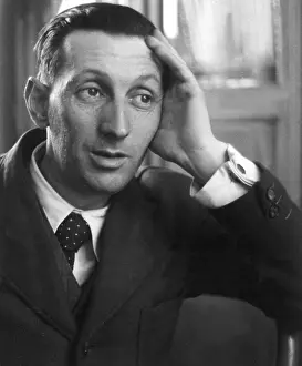 Weimarer: Walter Mehring