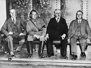 Esser: Walther Graf, Hermann Goring, Esser and Rauch, 1932