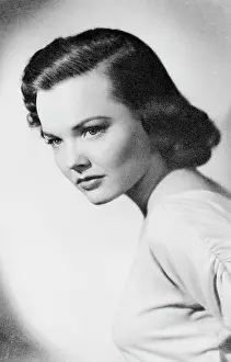 Hendrix: Wanda Hendrix - woman - actress