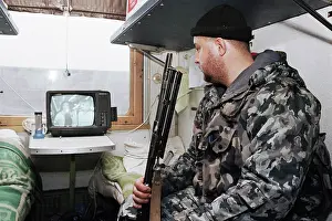 Guarding: War in Chechnya