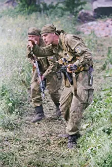 Militiamen: War in Chechnya
