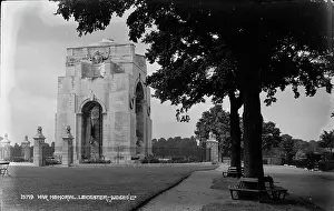 Elements: War Memorial in Leicester