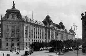 Departments: War Ministry in Vienna, 1931