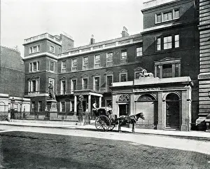 Plinth: The War Office, Pall Mall, London