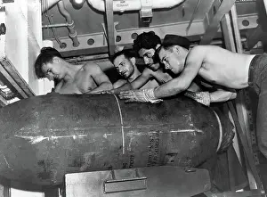 Yorktown: War - WW2 - Navy - Bomb - Documentary