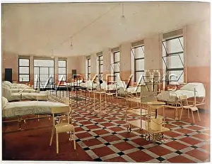 Beaujon: WARD ON FRENCH HOSPITAL