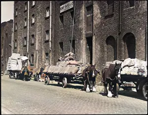 Upcolourisedpic: WAREHOUSE/LIVERPOOL DOCK