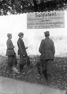 Warns: Warning sign about cholera on the Eastern front, 1915