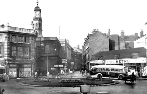 Sankey: Warrington, the Circus and Sankey Street c1955