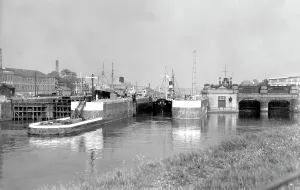 Warrington: Warrington, Latchford Locks c1955