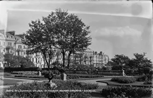 Beds: Warrior Square Gardens
