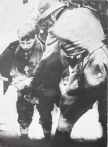 Shoa: Warsaw Ghetto