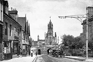 Eastgate: Warwick Eastgate