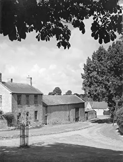 Solidly: WARWICKSHIRE FARM