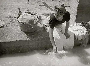 Washerwoman: Washerwoman