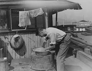 Clothesline: Washing up