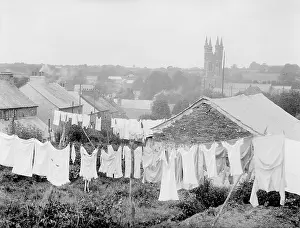 Yelverton: Washing Line 1930s