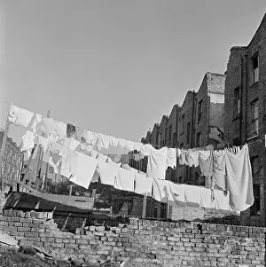 Tumbledown: Washing Lines