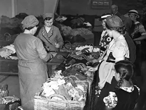 Strict: Waste material collection, 1937