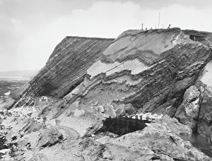 Watchet: WATCHET CLIFF STRATA