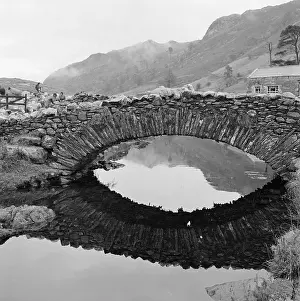Packhorse: Watendlath Packhorse Bridge, Cumbria