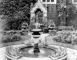 Blissfully: WATER FEATURE