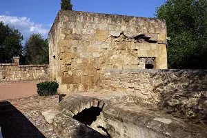 Noria: Water wheel, Cordoba, Spain