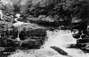 Flowing: Waterfall at Rockford