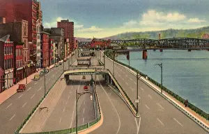 Pittsburgh: Waterfront Boulevard. Pittsburgh