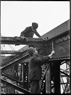 Girder: Waterloo Bridge, Lambeth, Lambeth, London
