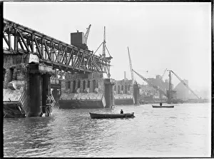 Prickett: Waterloo Bridge, Lambeth, Lambeth, London