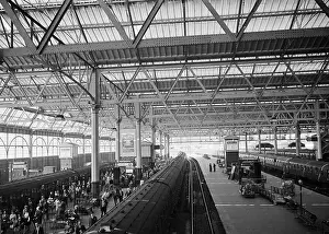 Alighting: Waterloo Station