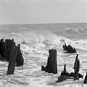 Walberswick: Waves