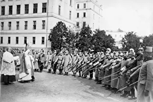 Graduated: Weapon consecration in Vienna, 1914