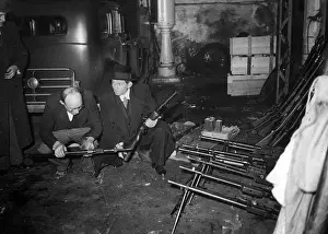 Garage: Weapons discovery in Paris, 1937