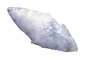 Comunitat: Weapons. Silex arrow tip with bifacial retouching