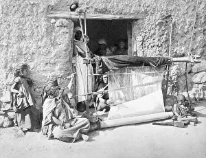 Algier: Weaving in Algiers, 1905