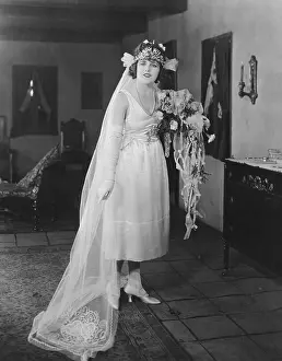 Everett Collection (old Visuals): On her wedding day