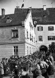 Mans: Wedding procession for Fischer-Mans-Wedding