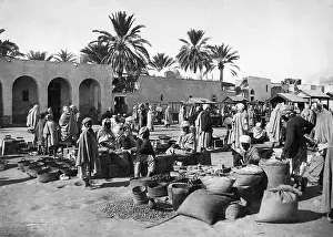 Spices: Weekly market in Algeria, 1930