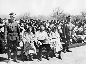 Gratitude: Wehrmacht officials with the rural population in a Soviet vi