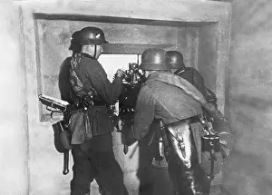 Periscope: Wehrmacht soldiers during an exercise at the Westwall (S