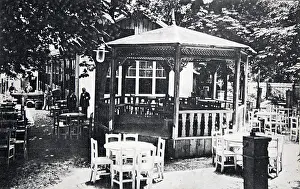 Pavillion: Weinhaus Wilhelm Lux in Wahring