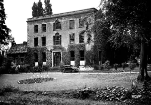 Wellingborough: Wellingborough, the Swanspool House c1950