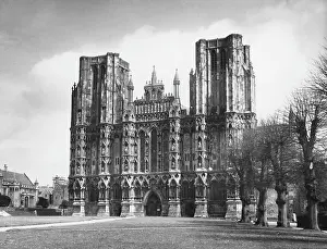 Ecclesiastics: WELLS CATHEDRAL 1939