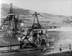 Rhondda: WELSH COLLIERY/1960