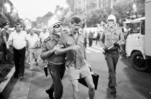 Protester: Wenceslas Square - demonstration - protest - police